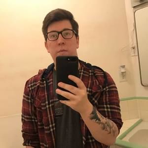 Meet your Posher, Eric